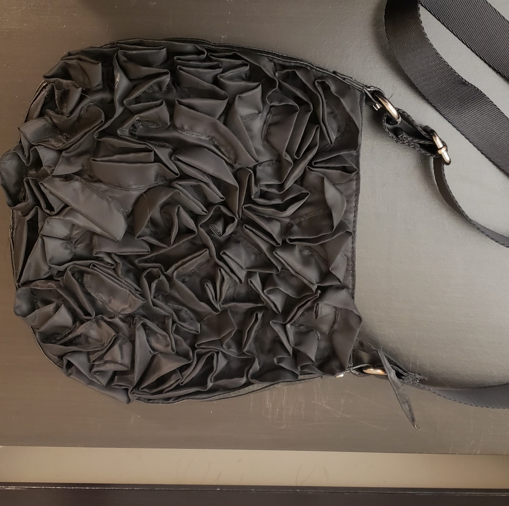 Kenneth cole reaction crossbody  bag